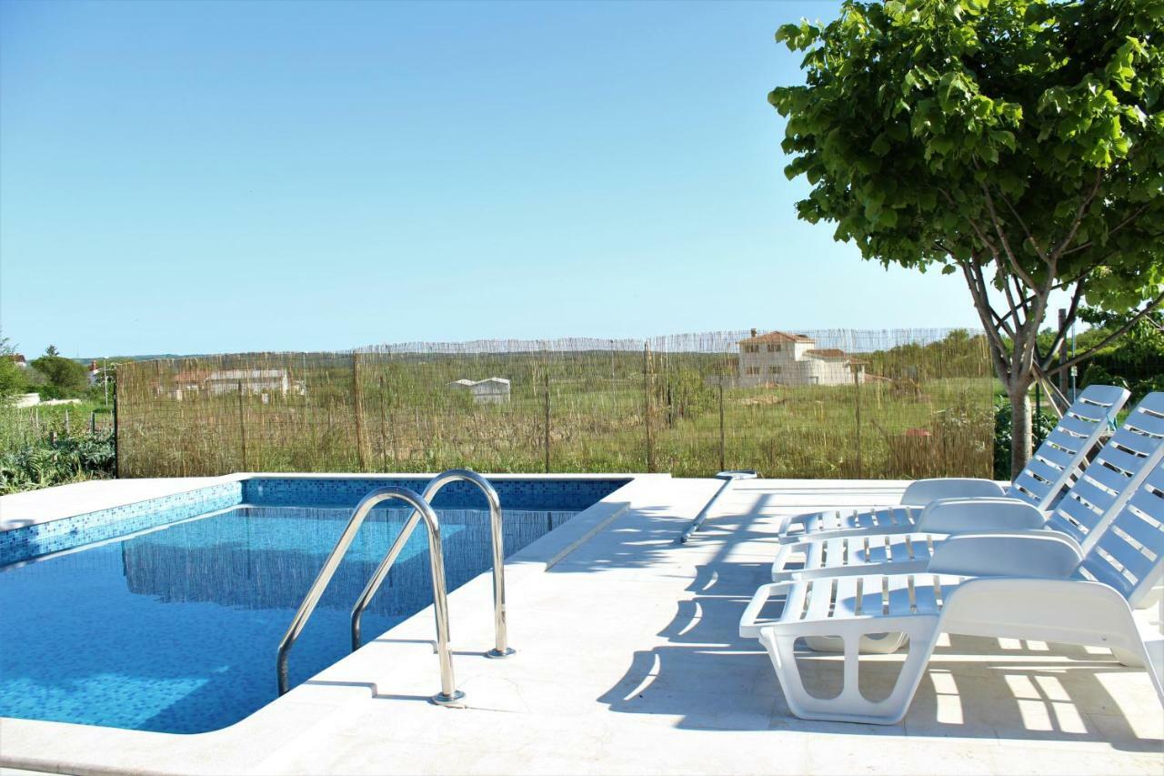 Apartman Robi Nova Vas  Bagian luar foto